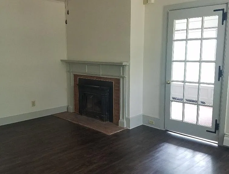115 Llenroc Ct — Photo 13