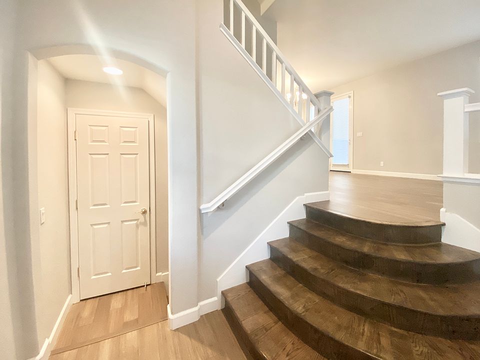 1st image of 1695 Salamoni Ct