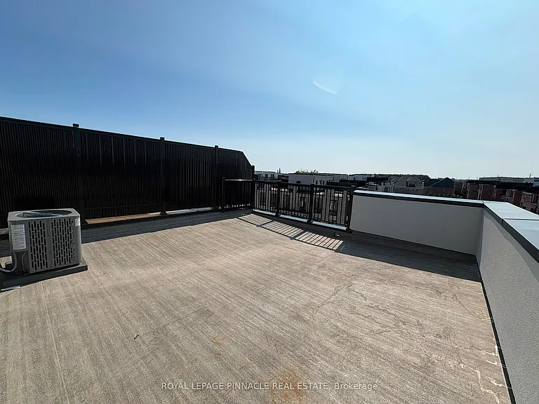 3 Bancroft Ln #202 — Photo 30