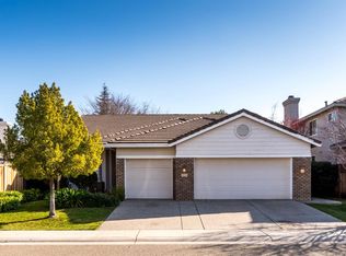 8909 Brookstown Pl, Elk Grove, CA 95624