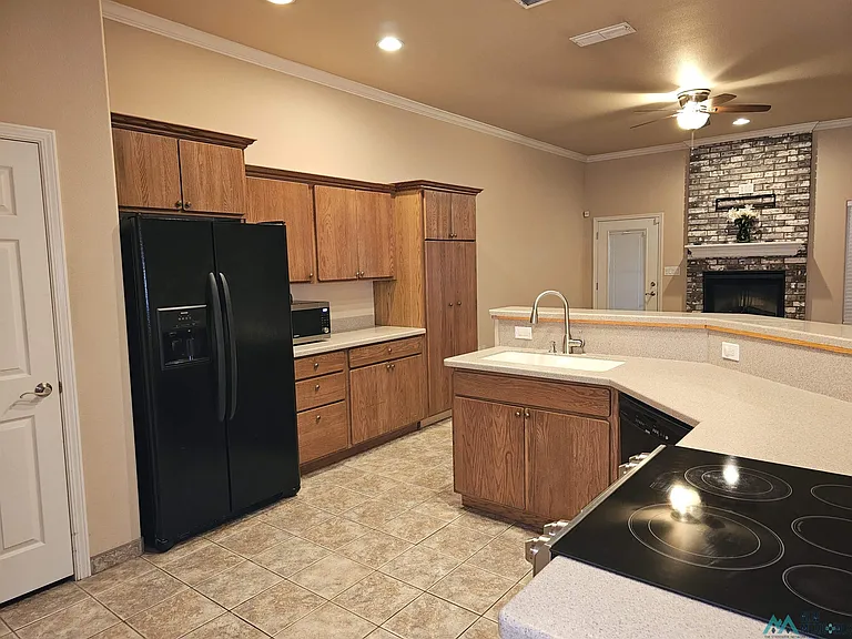 713 Bison Rd — Photo 3