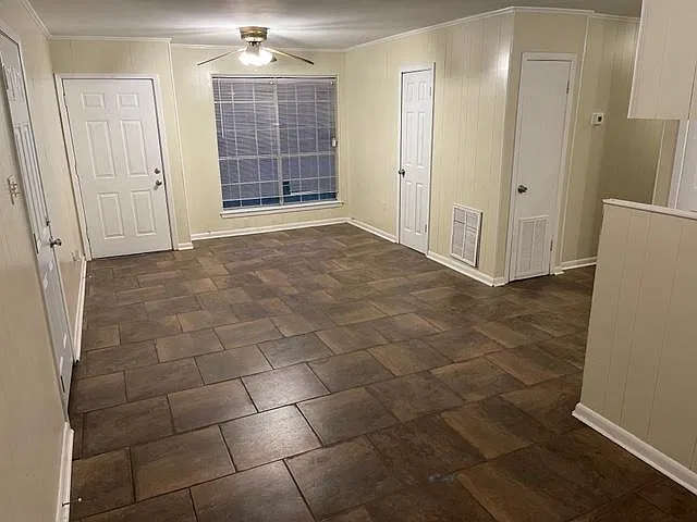 6939 Cambridge St — Photo 3
