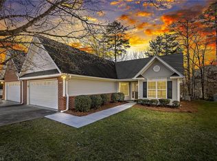 7828 Woodpark Dr, High Point, NC 27265