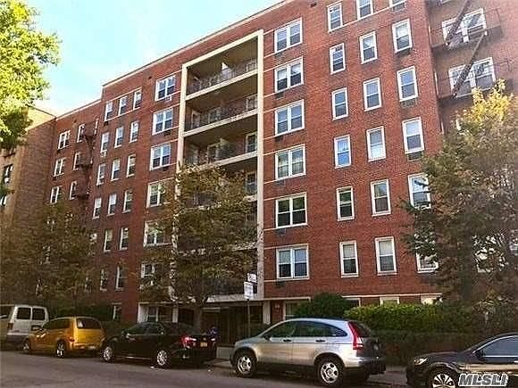 2nd image of 138-70 Elder Ave APT 2U