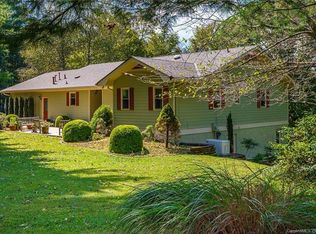 229 Red Fox Dr, Pisgah Forest, NC 28768