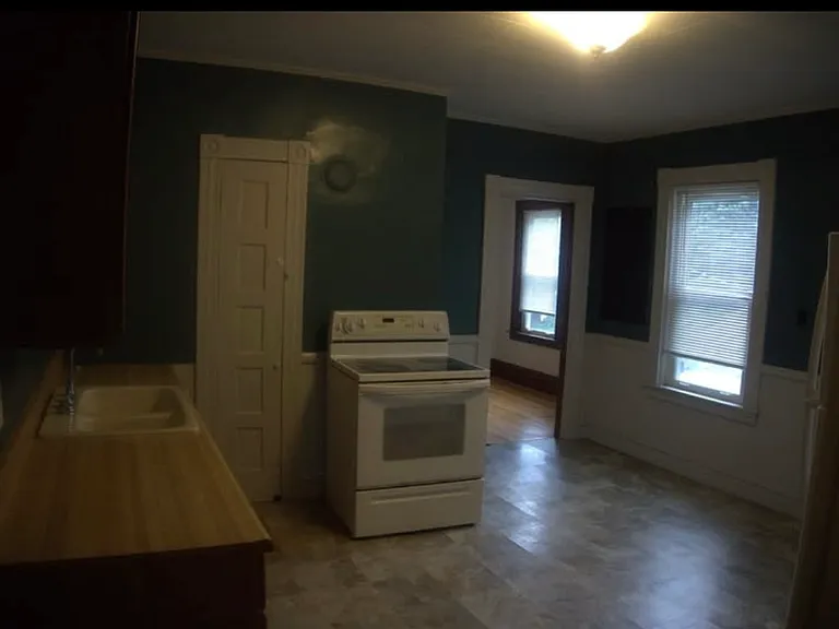 338 Blossom St #2 — Photo 4