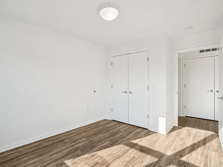 Lexington Flats — Photo 26