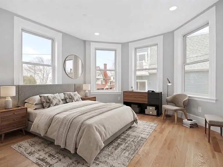 66 Stanley St #2 — Photo 3