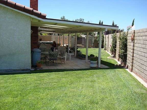 3rd image of 18650 Knollwood Ct