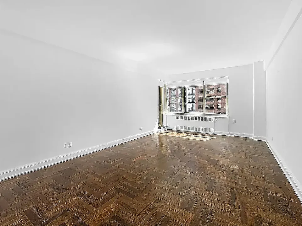 40 Park Ave #3B