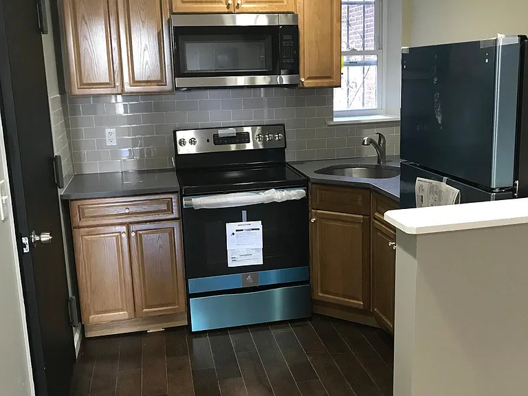 2902 Frankford Ave #3R — Photo 4