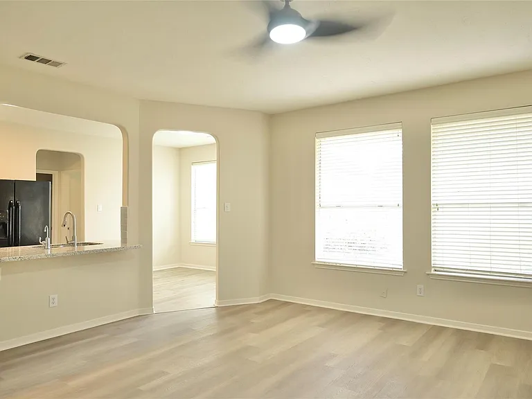 23902 Spring Way Dr — Photo 18