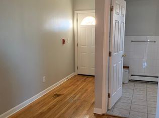 110 Branch St UNIT 11, Lowell, MA 01851