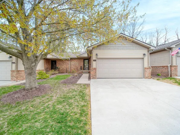 948 Moore Dr, Chelsea, MI 48118