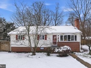3908 Longstreet Ct, Annandale, VA 22003