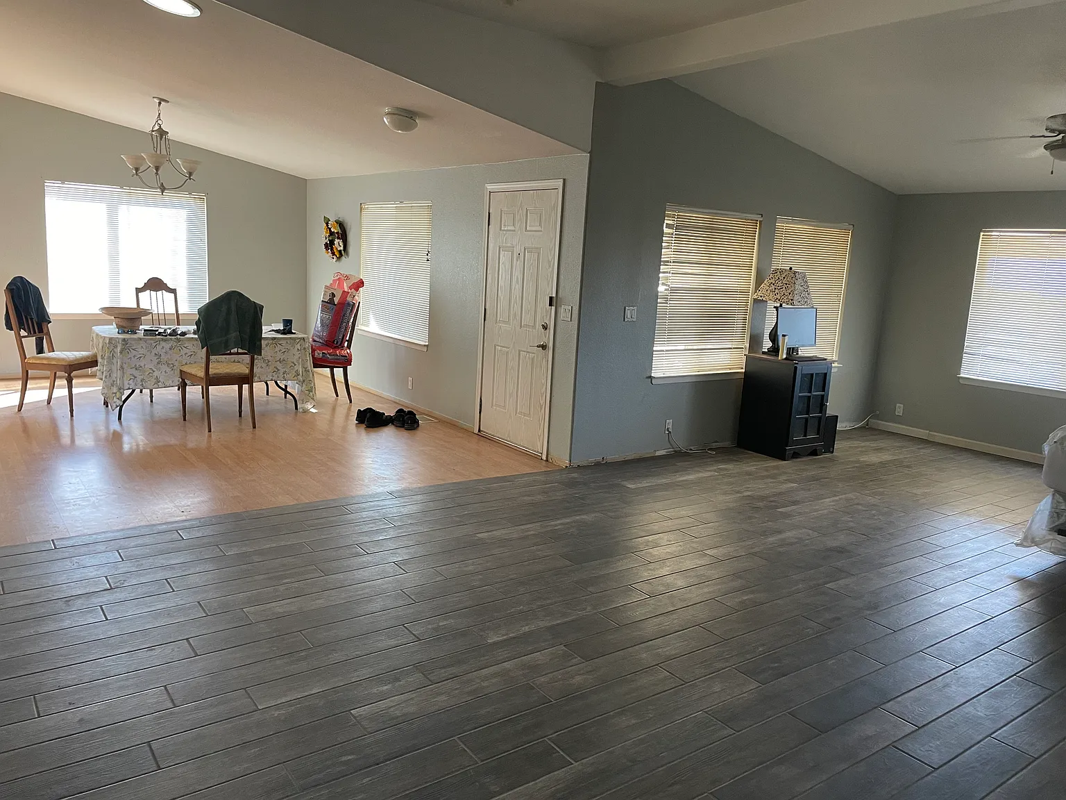 3 bed, 1904 sqft, $3,200 — Photo 2