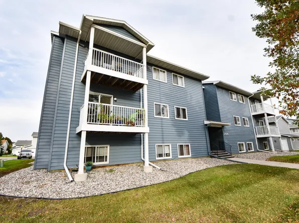 2535 25th St S #204B, Fargo, ND 58103