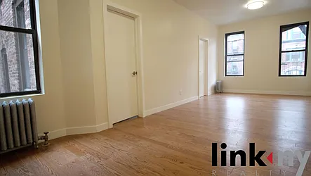 Rented by Link NY Realty