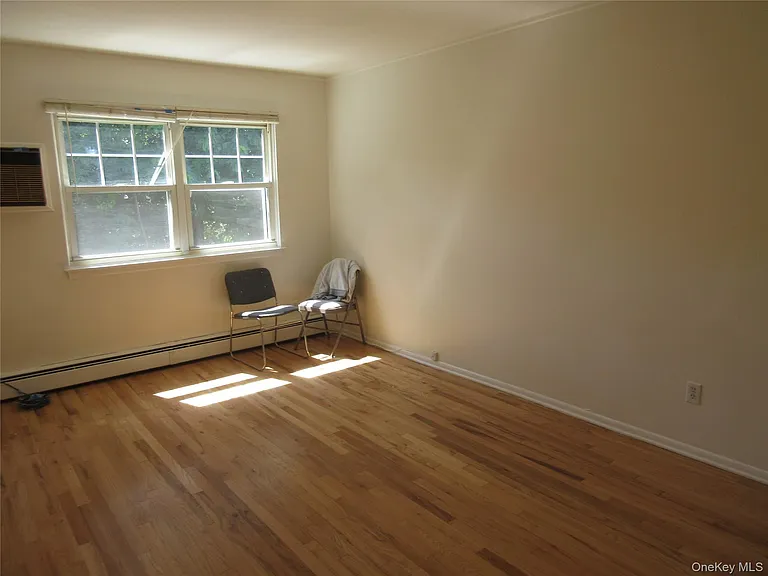 108 Coolidge St — Photo 13