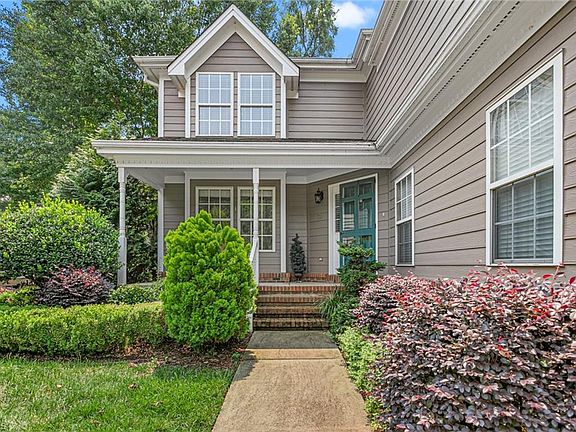 5th image of 211 Walter Hagen Dr