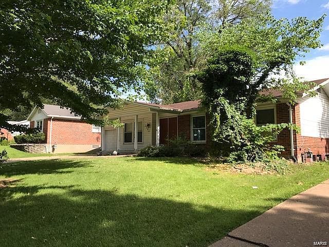 1st image of 2150 Somerset Dr