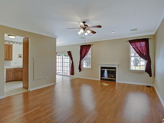 2nd image of 87 Cottonwood Ct