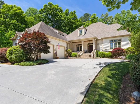 18004 Hyde, Chapel Hill, NC 27517