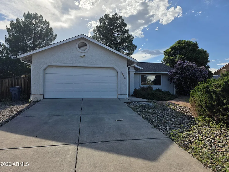 1460 Lynda Ave