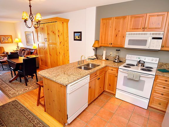 4th image of 135 Dercum Dr Unit 8610