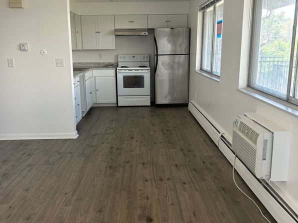 1808 10th St APT 7