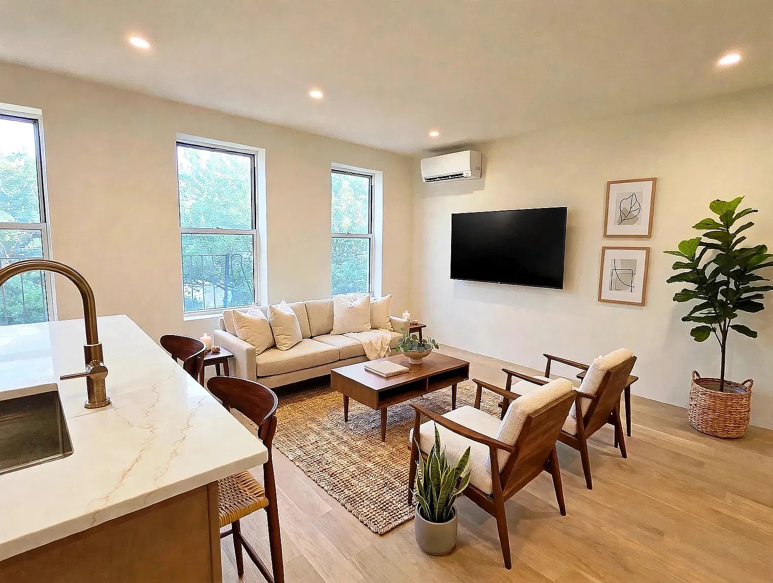 120A Bainbridge Street — Photo 2