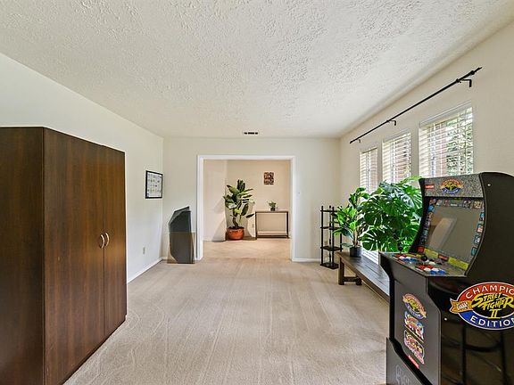 5th image of 16215 Brookvilla Dr