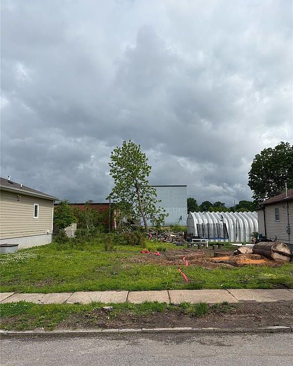 2nd image of 5036 Ulena Ave