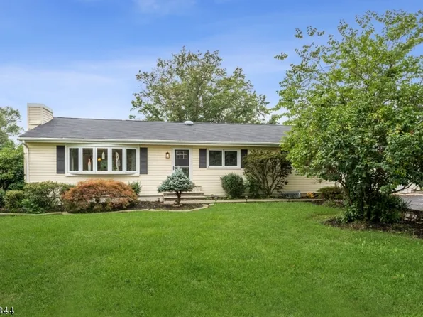 233 Dead Tree Run Rd, Montgomery Twp., NJ 08502
