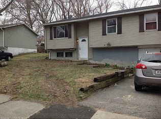 72 Southridge Dr, Willimantic, CT 06226
