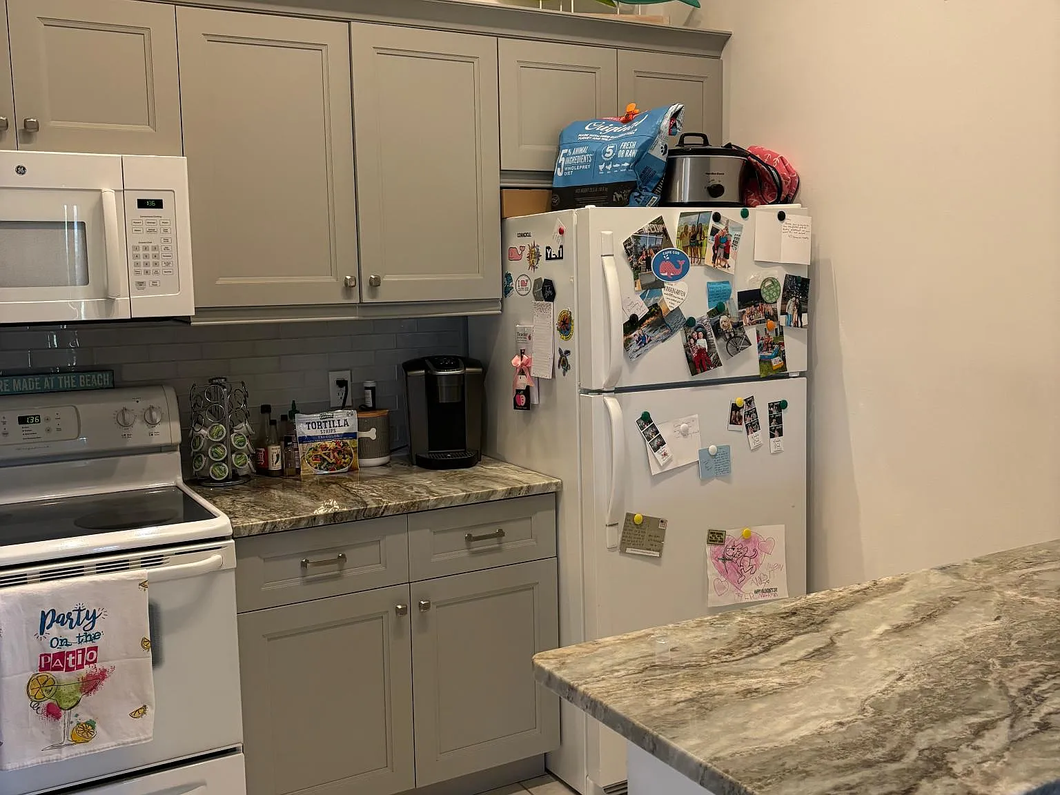 2 bed, 980 sqft, $2,300 — Photo 3