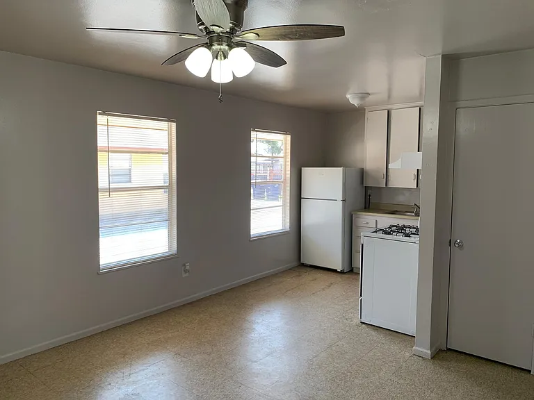 723 Britton Ave #2 — Photo 13
