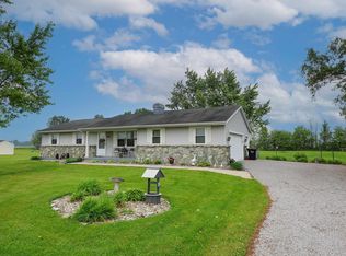 26126 Foote Rd, Harlan, IN 46743