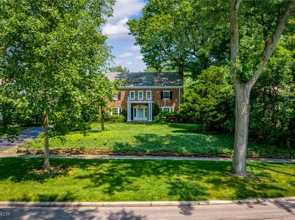 2945 Fontenay Rd, Shaker Heights, OH 44120