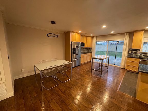 4th image of 1863 Norseman Dr