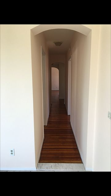 2nd image of 160 Exeter St
