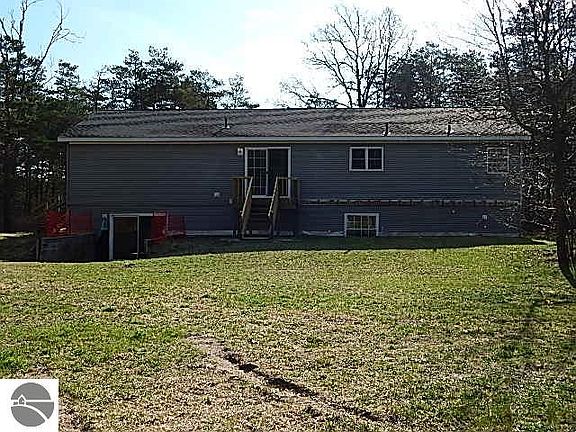 2nd image of 5031 Twin Lakes Ave