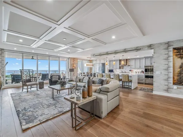 13915 Old Coast RD #2004, NAPLES, FL 34110