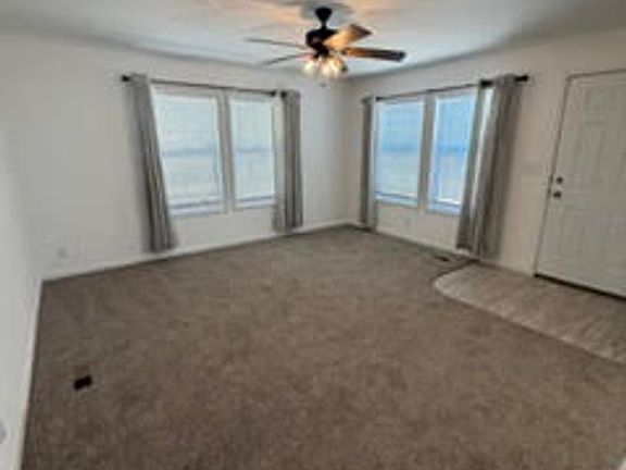 4th image of 216 Onandaga Ave
