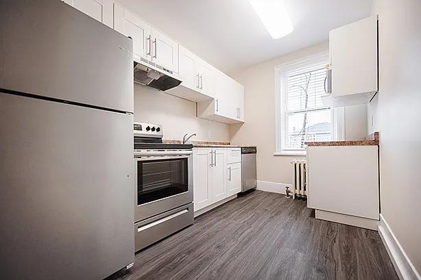 129 Lenore St #14 — Photo 18