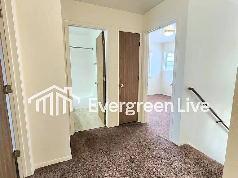 132 Hound Ct — Photo 16