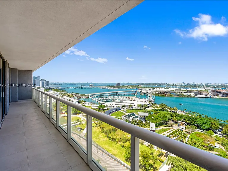 50 Biscayne Blvd #2604 — Photo 3