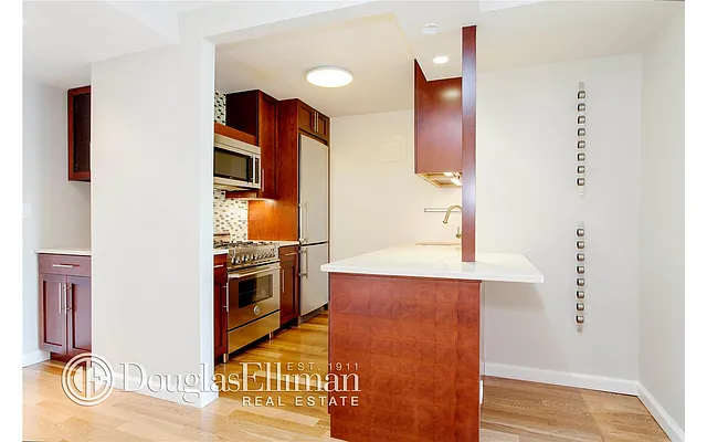 Rented by Douglas Elliman | media 20