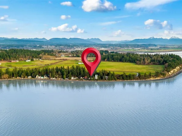 534 Sundin Drive, Camano Island, WA 98282