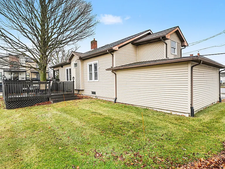 154 Morgan Blvd — Photo 15